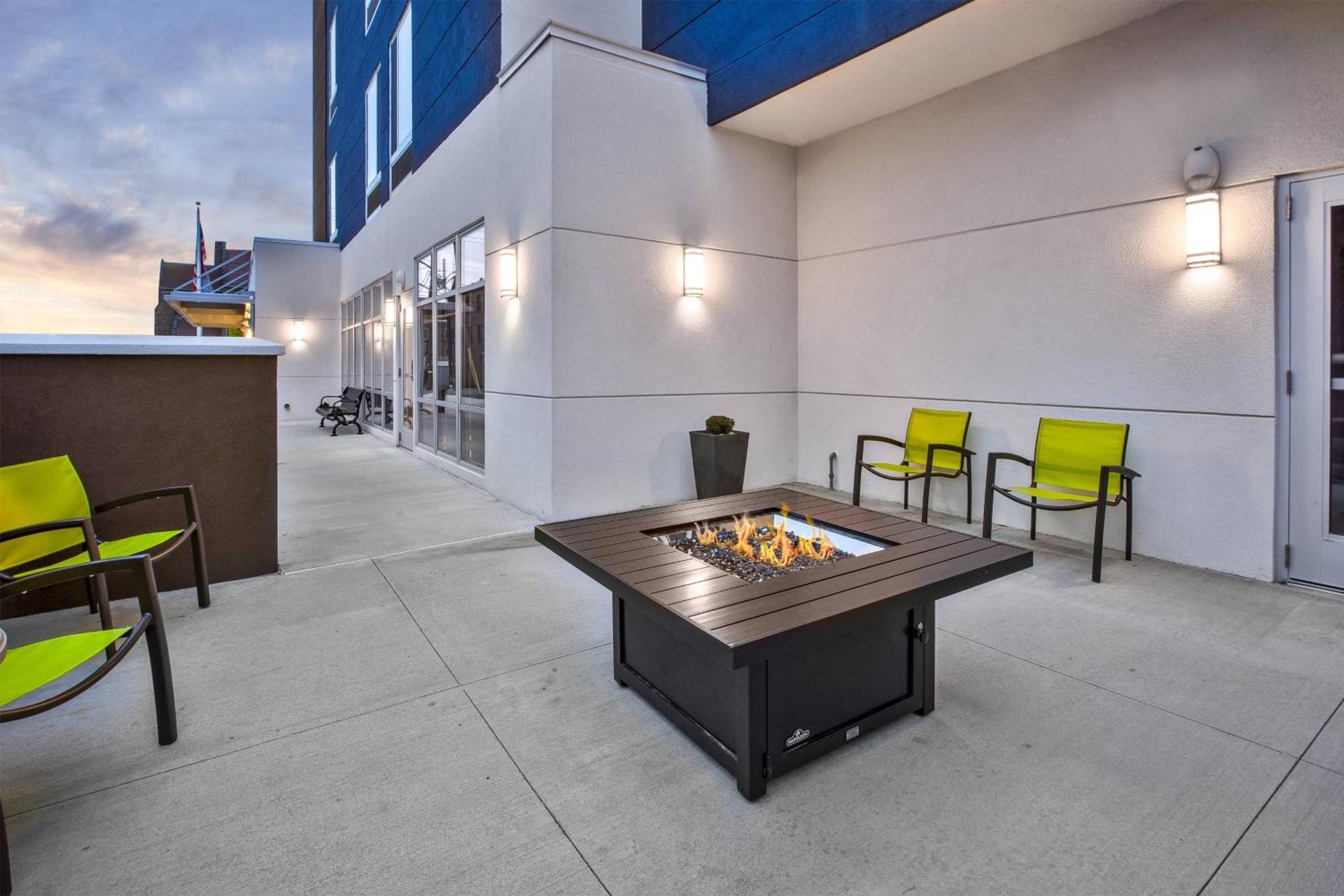 Springhill Suites By Marriott Pittsburgh Butler/Centre City Kültér fotó