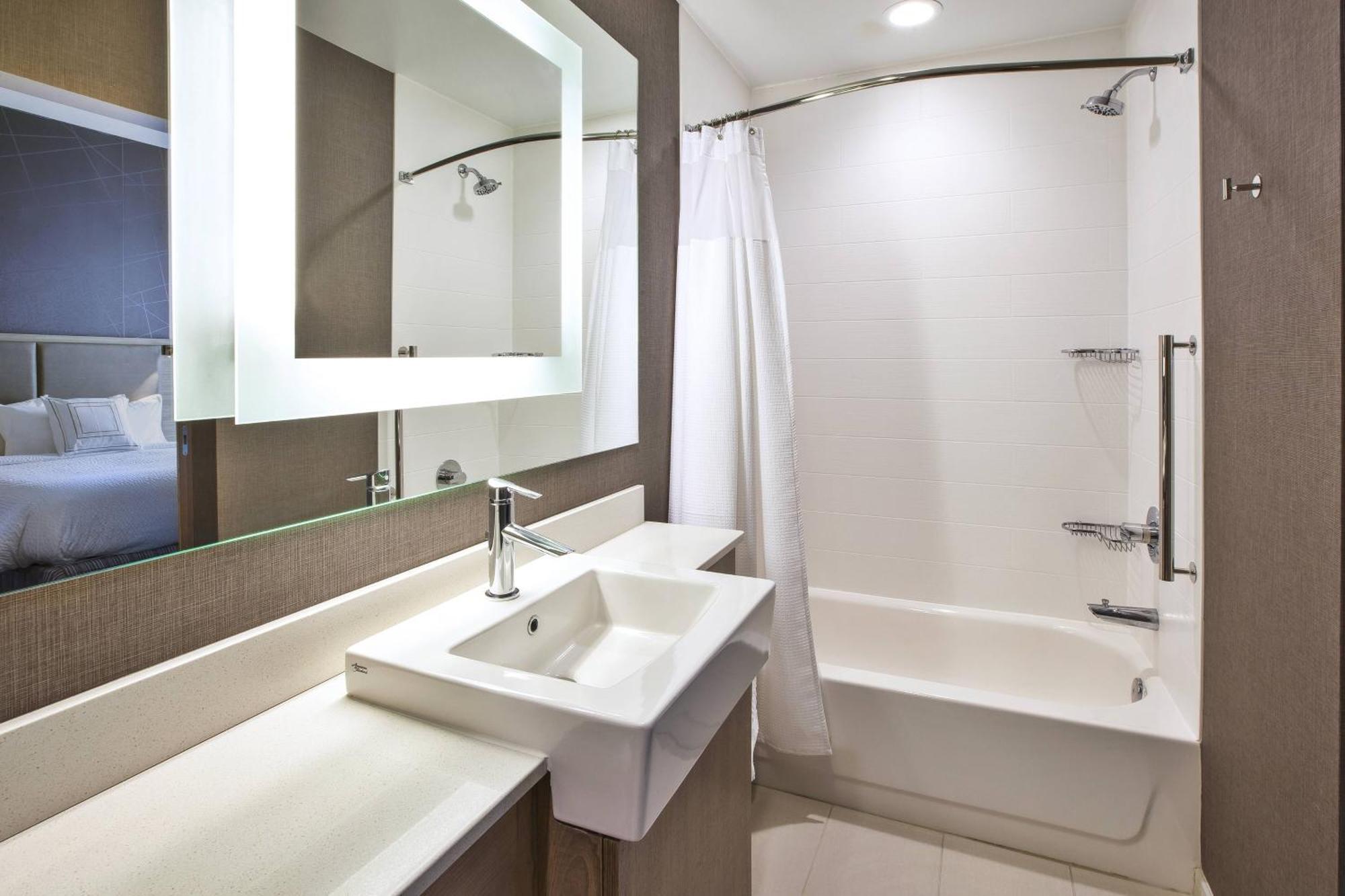 Springhill Suites By Marriott Pittsburgh Butler/Centre City Kültér fotó
